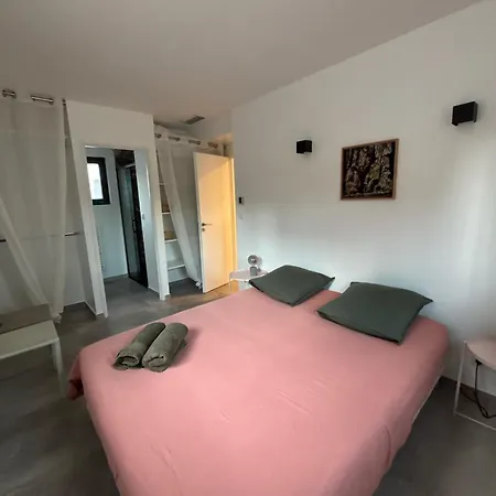 D'exception - La Ciot'art & Detente, Vue Et Piscine La Ciotat